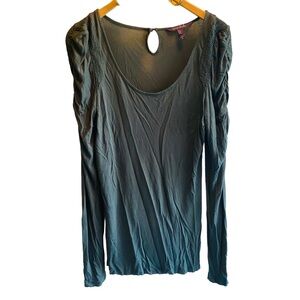 LONG TALL SALLY Green Puffed Sleeves Long Sleeve Top